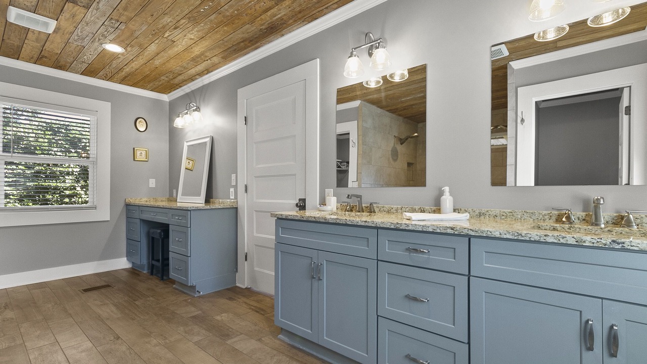 Photo of Bathroom in Northport