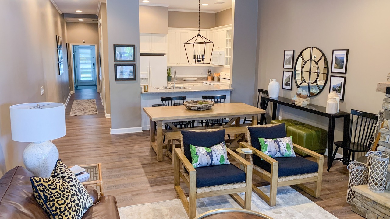 Photo of Livingroom in Jacksons' Gap