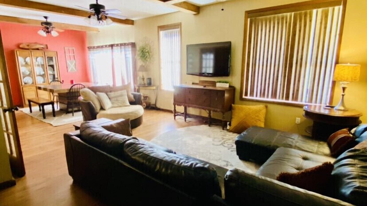 Photo of Livingroom in Branford