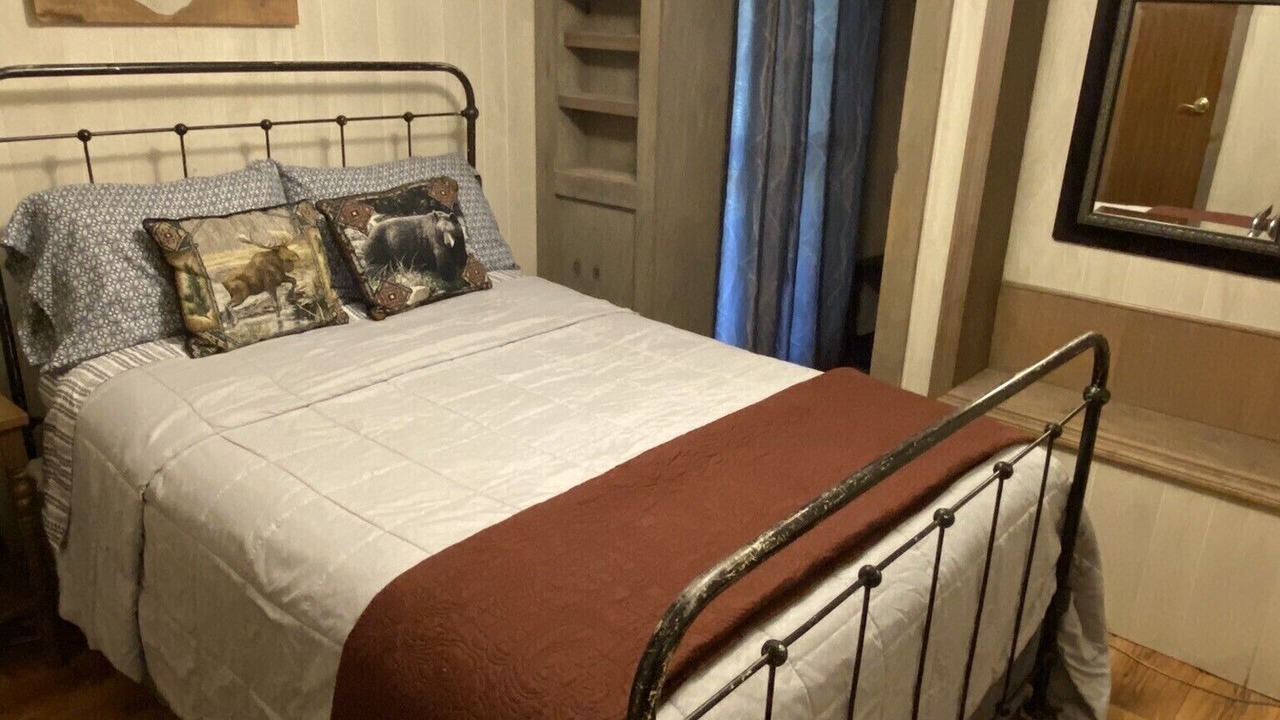 Photo of Bedroom in Branford