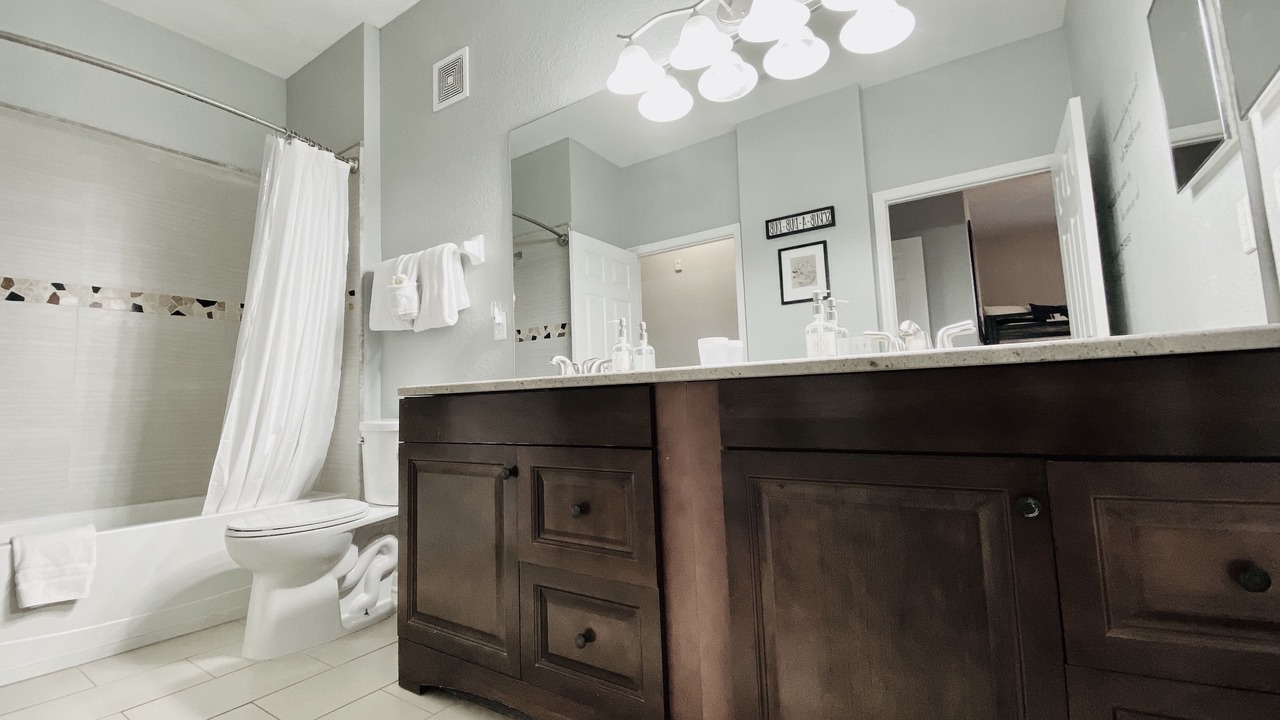 Photo of Bathroom in Windsor Hills