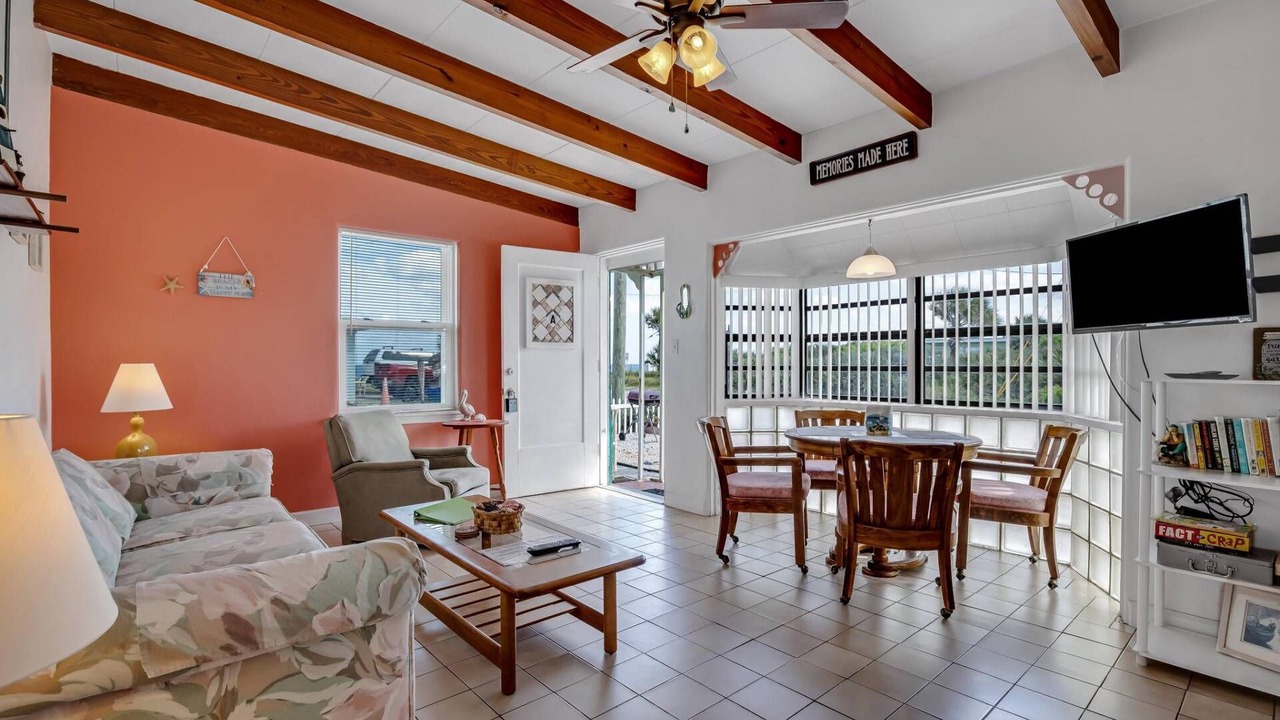 Photo of Livingroom in Flagler Beach