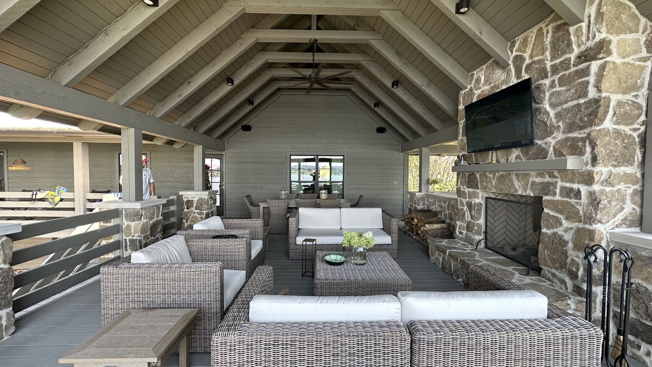 Photo of Patio Balcony in Northport
