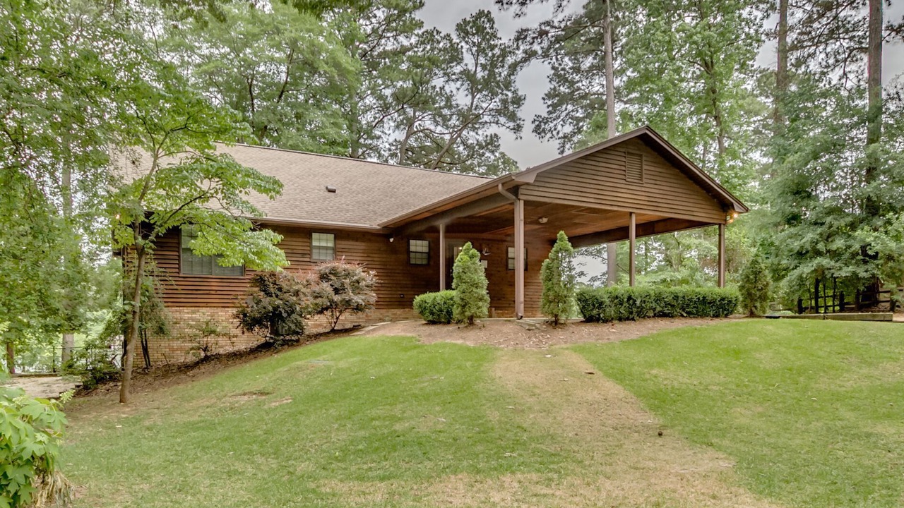 Photo of Outdoor in Northport