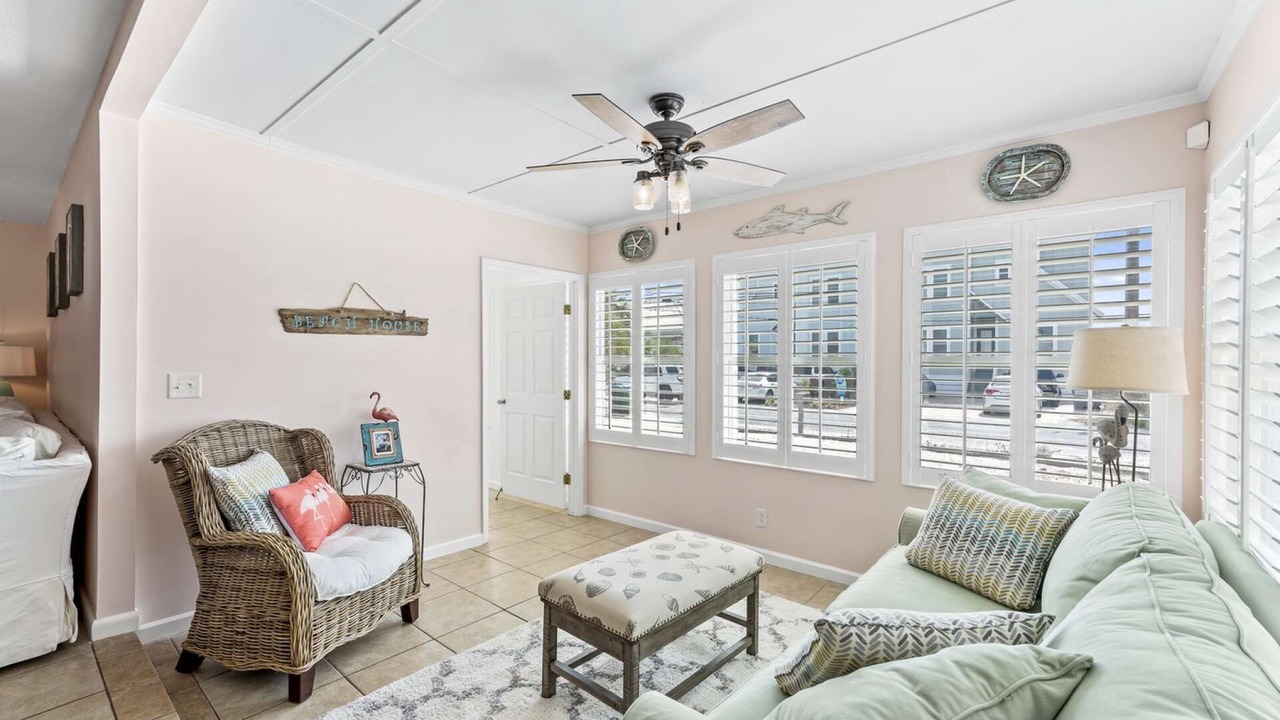 Photo of Bedroom in Crescent Beach