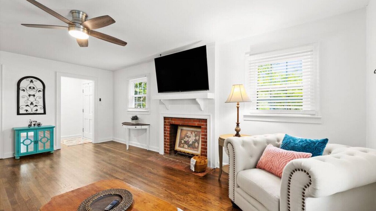 Photo of Bedroom in Kennesaw