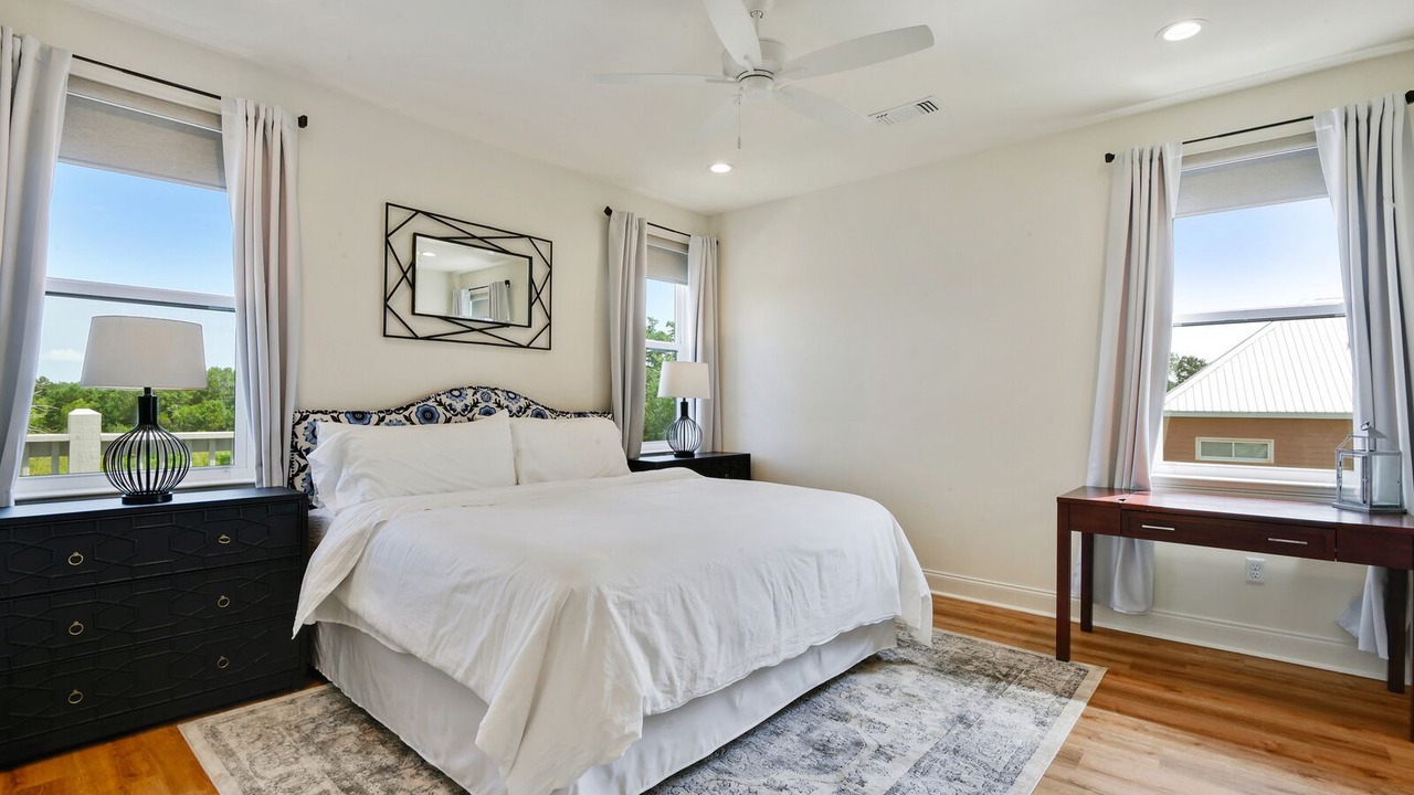 Photo of Bedroom in Waveland