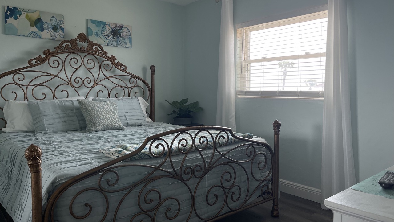 Photo of Bedroom in Ormond-by-the-Sea