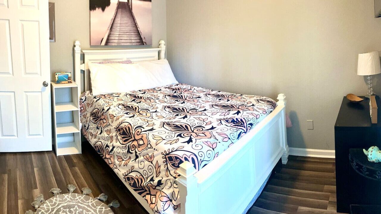 Photo of Bedroom in Gulfport