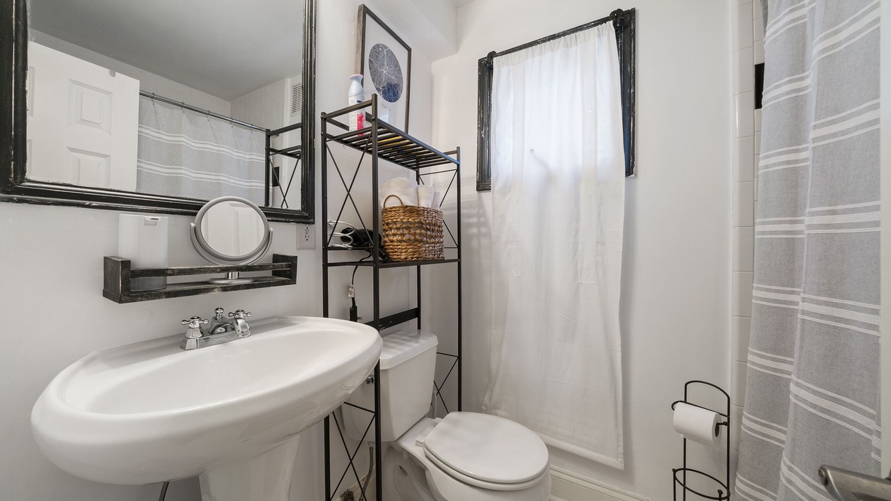Photo of Bathroom in Virginia Highland
