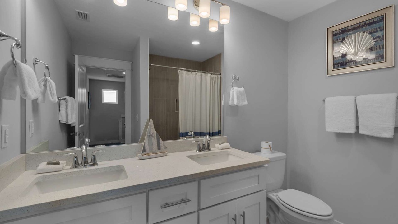 Photo of Bathroom in Dune Allen Beach