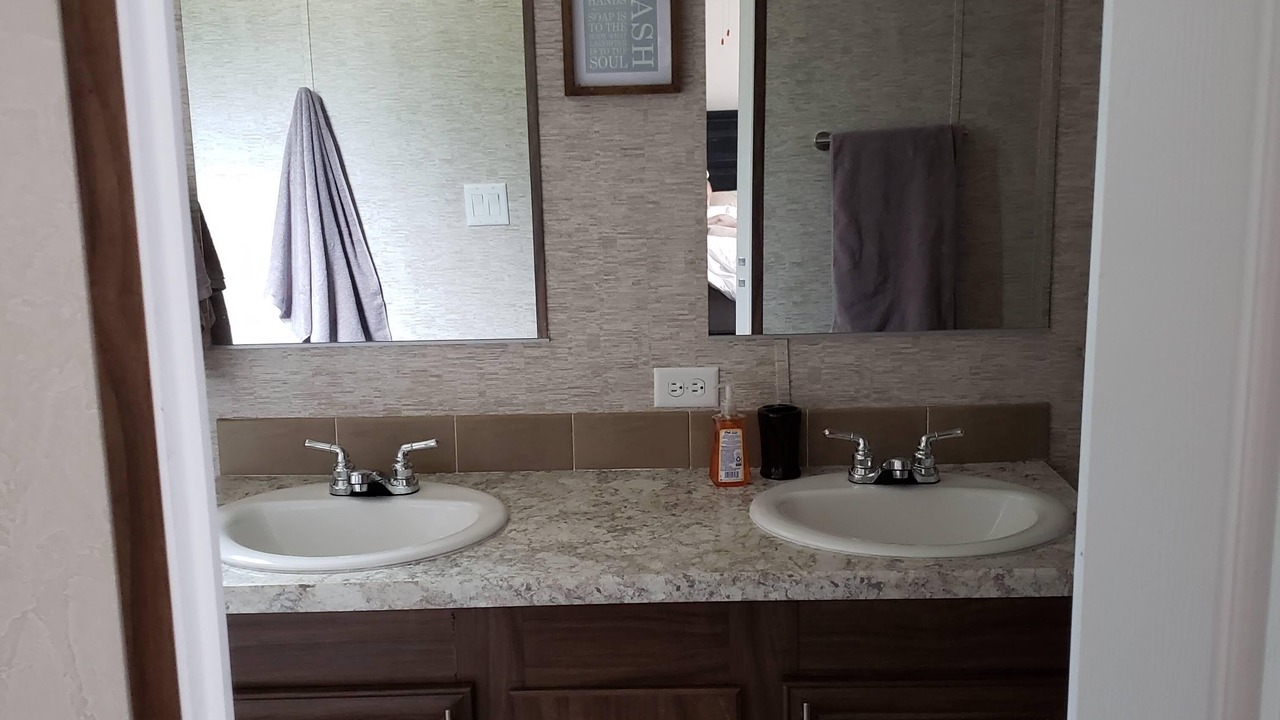 Photo of Bathroom in Elberta