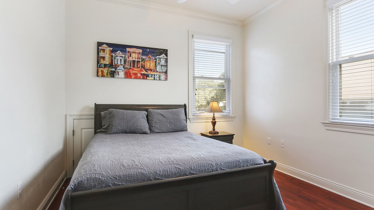 Photo of Bedroom in Mid-City