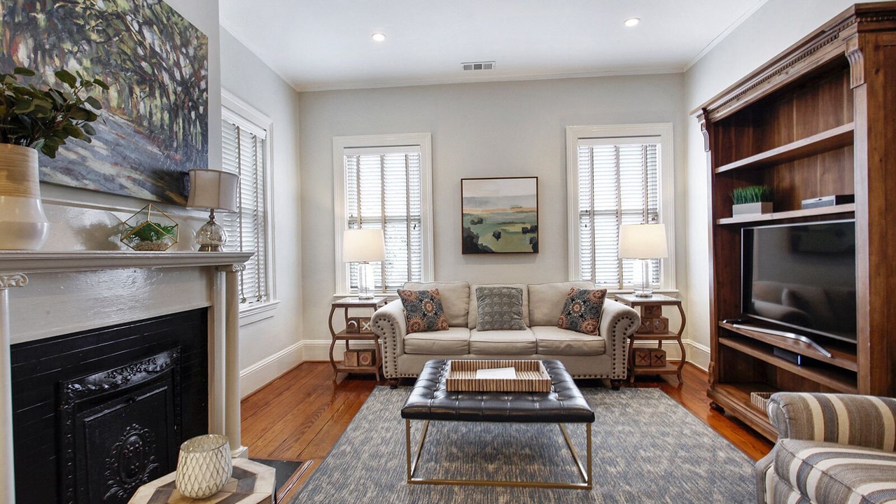 Photo of Livingroom in Historic Downtown Savannah