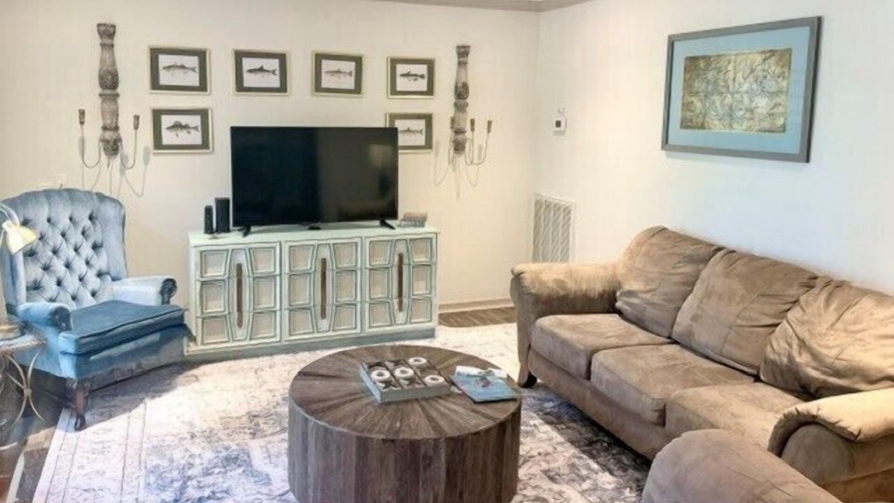 Photo of Livingroom in Trimble
