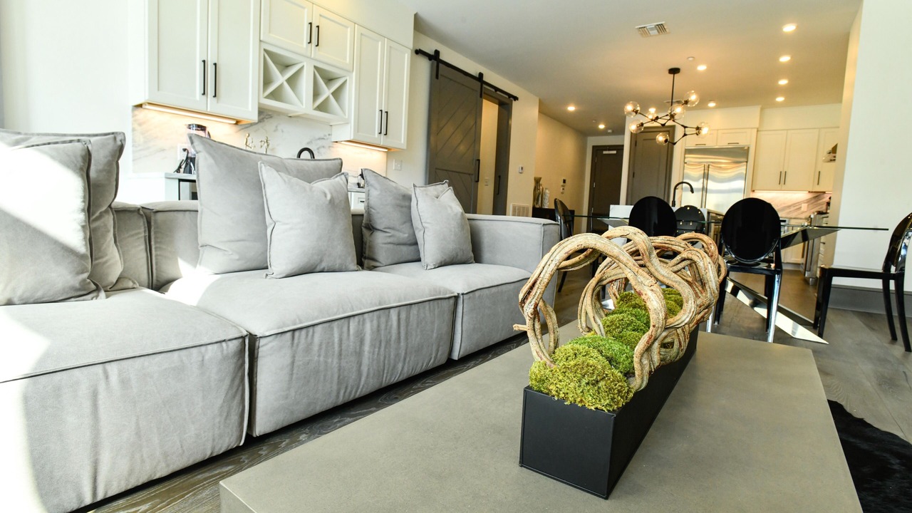 Photo of Livingroom in Central Business District