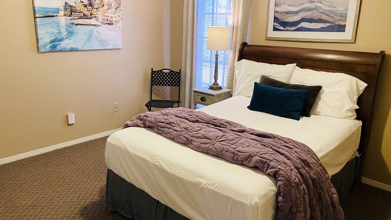 Photo of Bedroom in Mobile