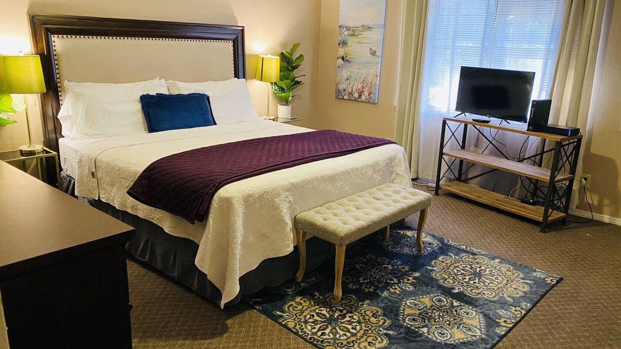 Photo of Bedroom in Mobile