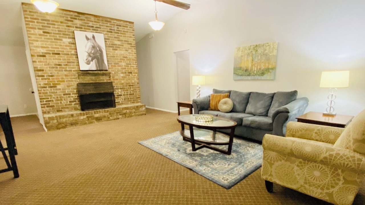 Photo of Livingroom in Mobile