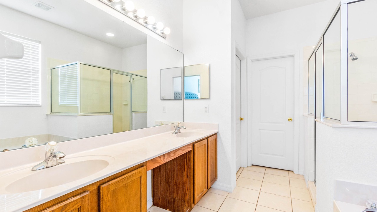 Photo of Bathroom in Highlands Reserve