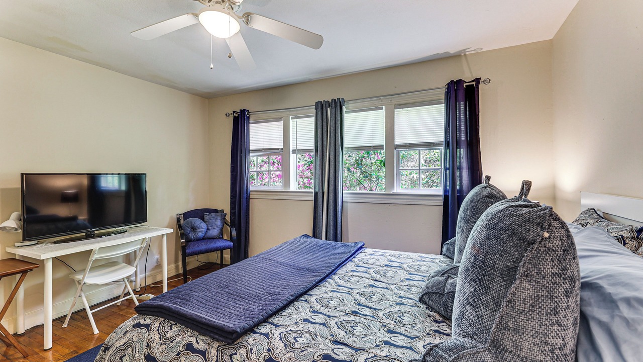 Photo of Bedroom in Tuskegee