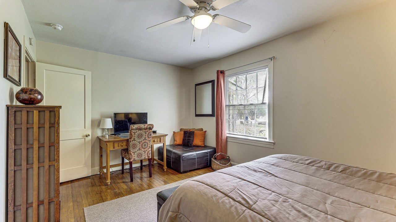 Photo of Bedroom in Tuskegee