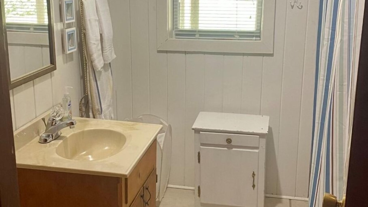 Photo of Bathroom in Alexander City