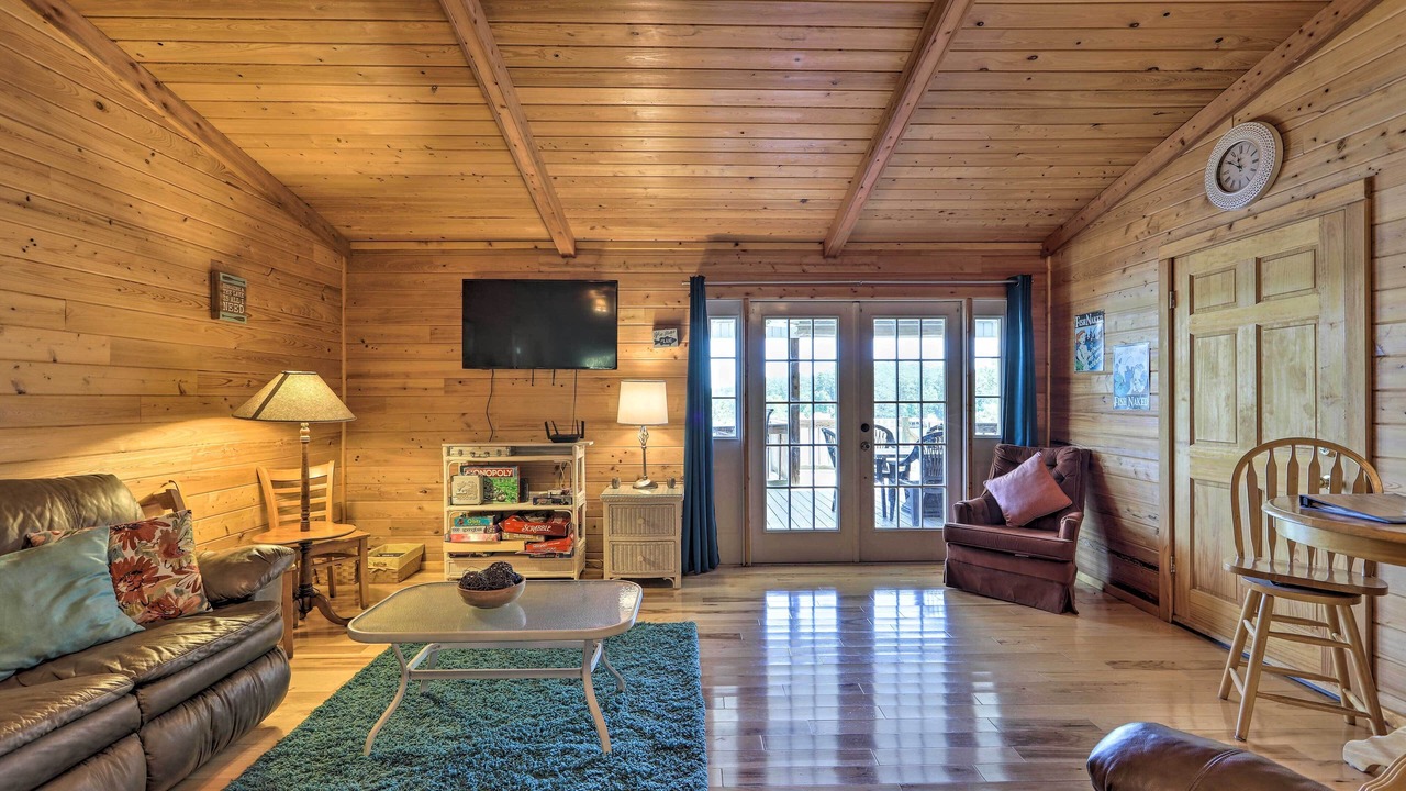 Photo of Livingroom in Milledgeville