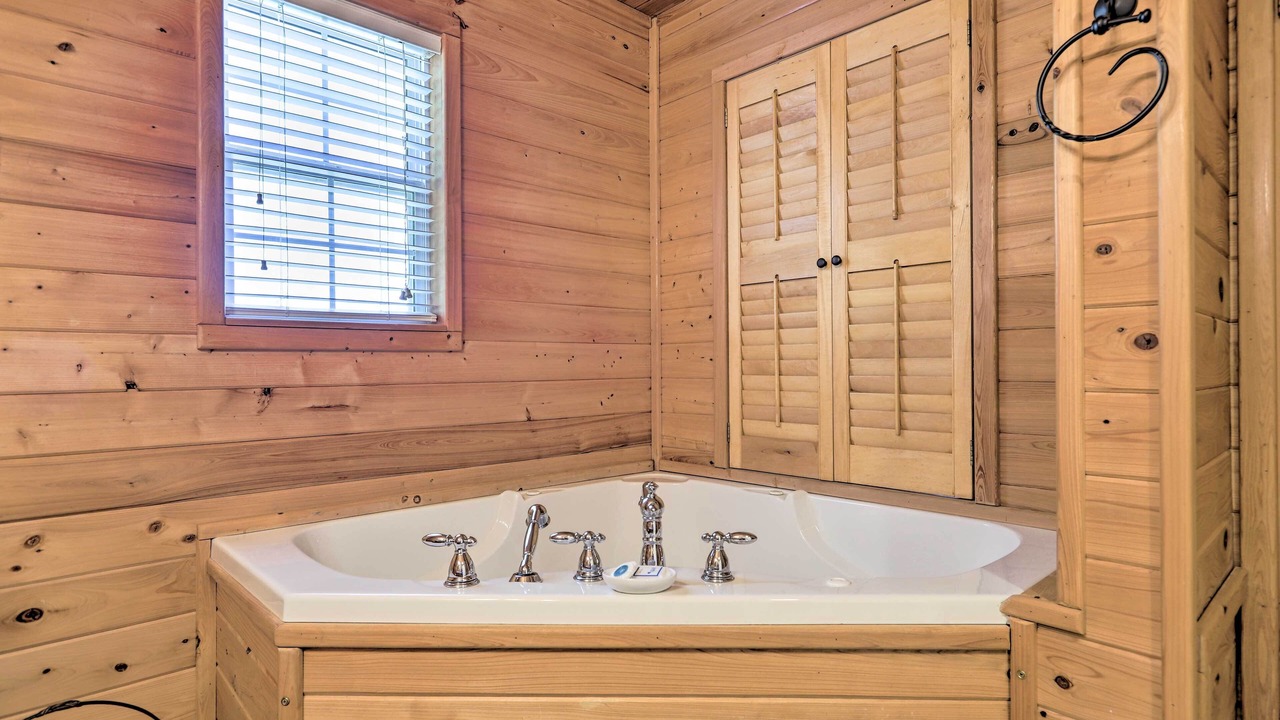 Photo of Bathroom in Milledgeville