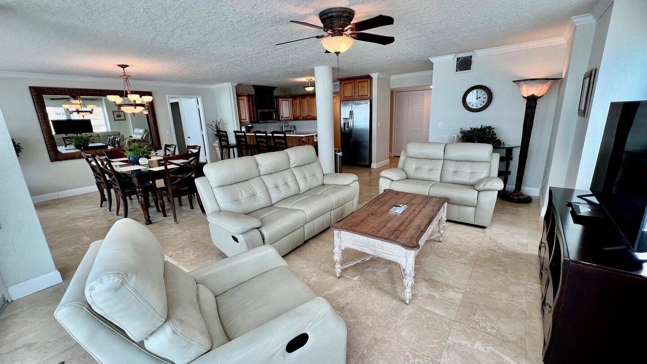 Photo of Livingroom in Daytona Beach Shores