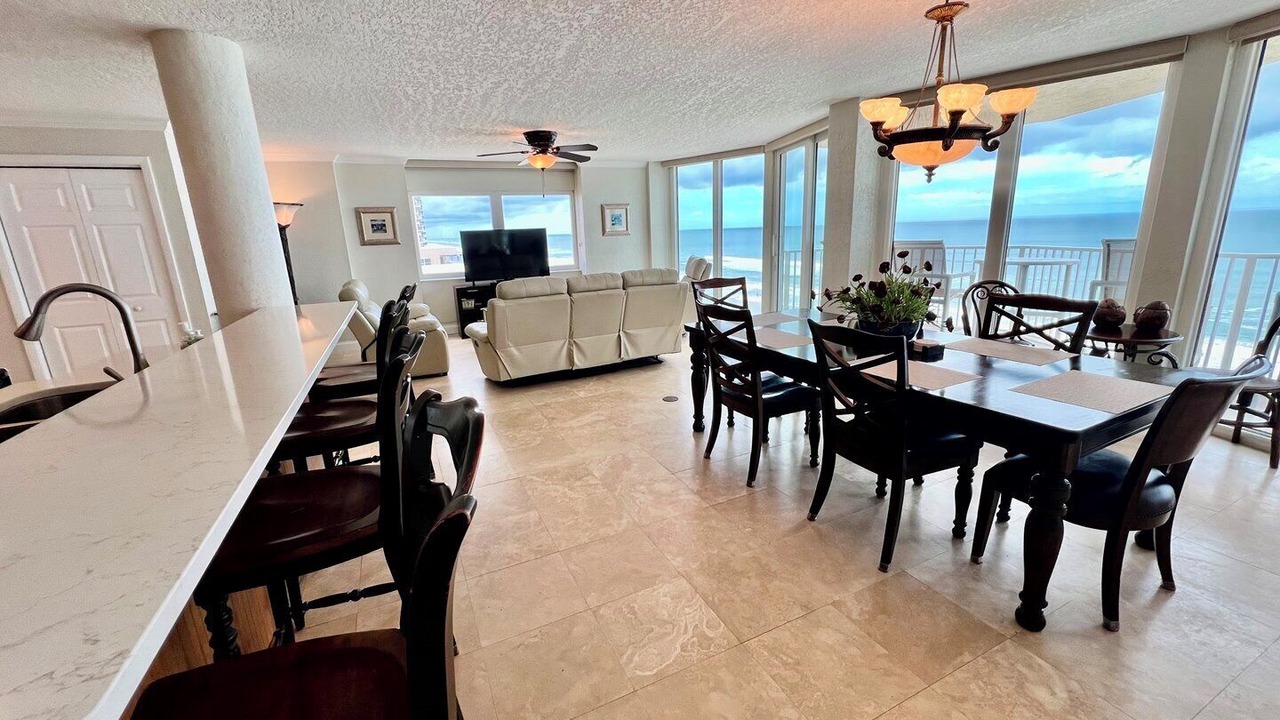 Photo of Livingroom in Daytona Beach Shores