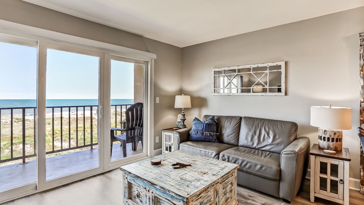 Photo of Livingroom in Fernandina Beach