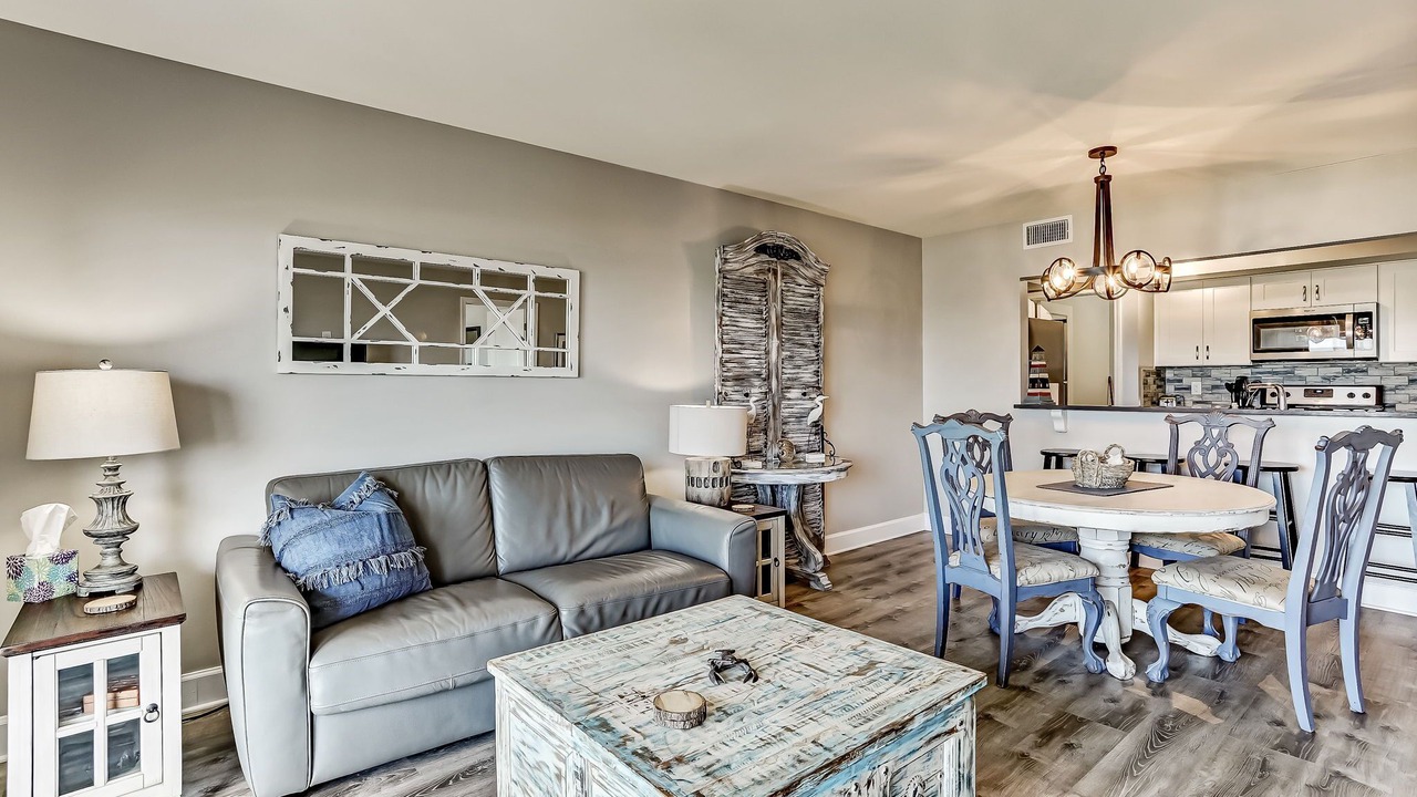 Photo of Livingroom in Fernandina Beach