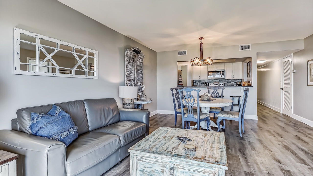 Photo of Livingroom in Fernandina Beach