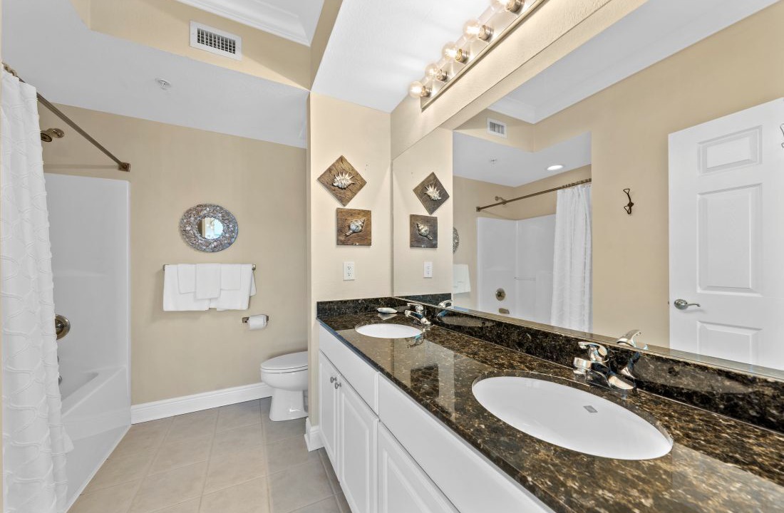Photo of Bathroom in Gulf Shores