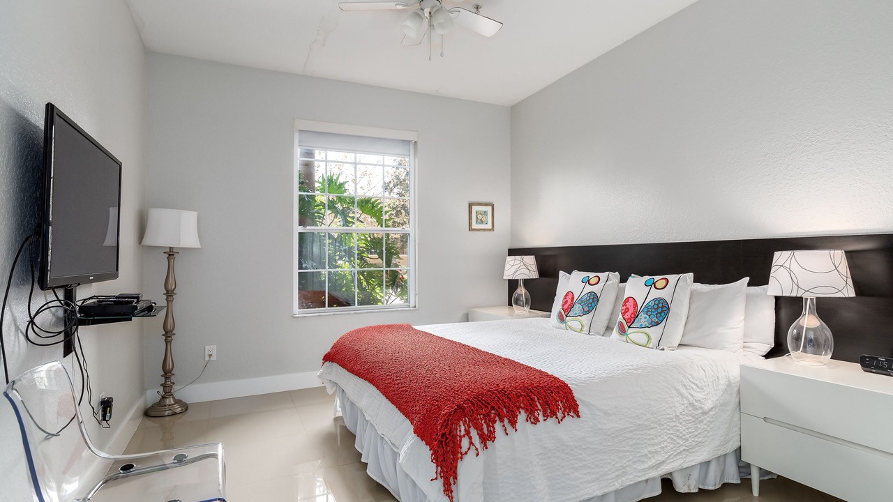Photo of Bedroom in Windsor Hills