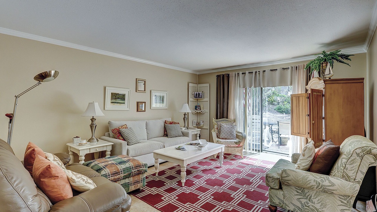 Photo of Livingroom in Sea Pines