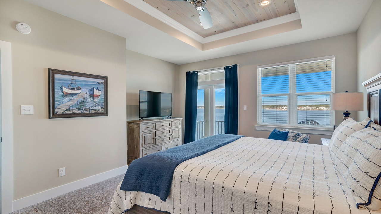 Photo of Bedroom in Gulf Shores