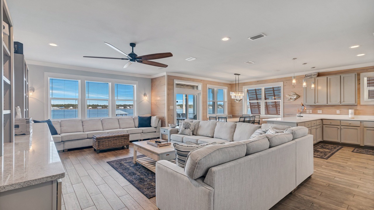 Photo of Livingroom in Gulf Shores