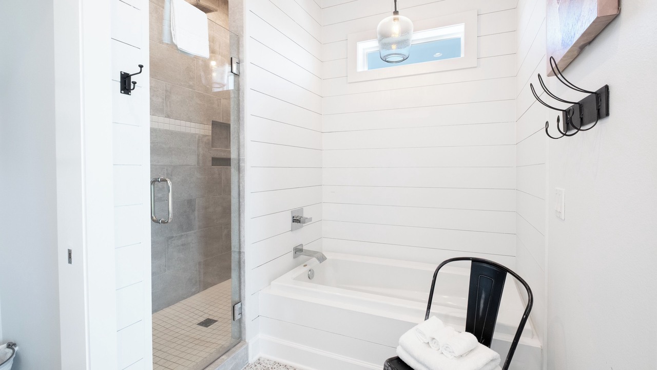 Photo of Bathroom in Pensacola Beach