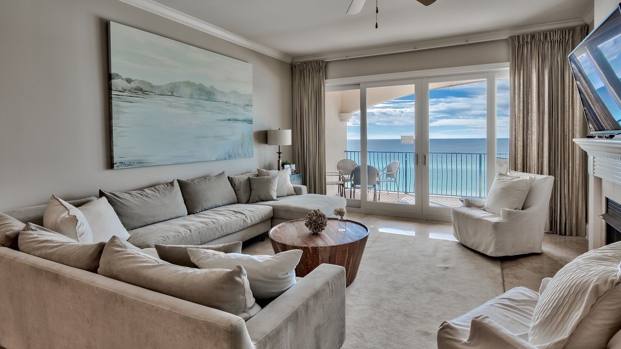 Photo of Bedroom in Santa Rosa Beach