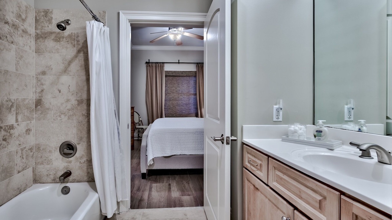 Photo of Bathroom in Santa Rosa Beach