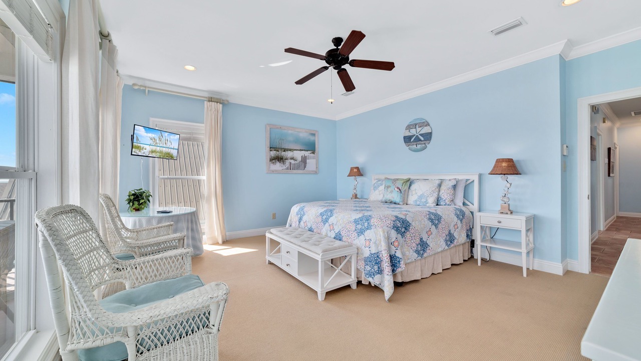 Photo of Bedroom in Gulf Shores