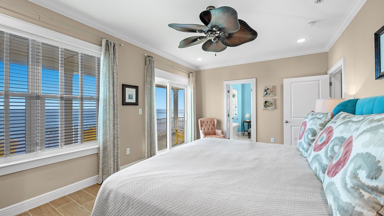 Photo of Bedroom in Gulf Shores
