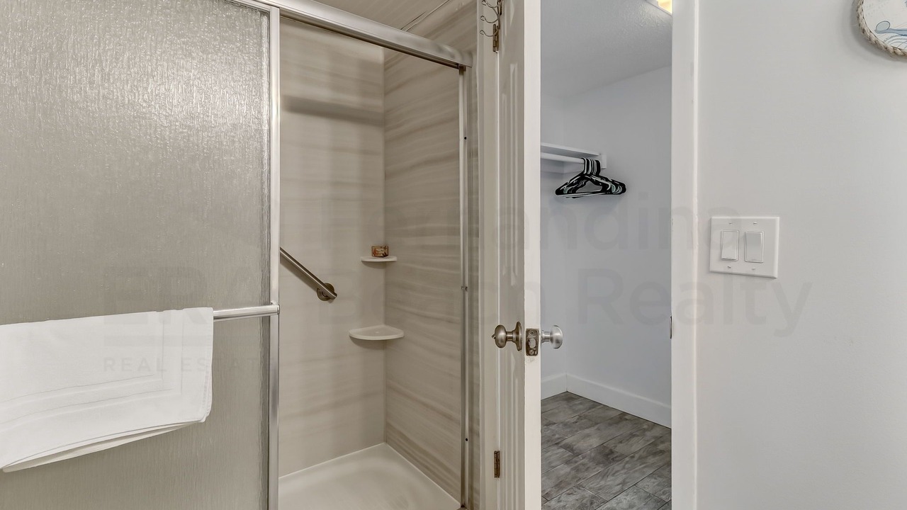Photo of Bathroom in Fernandina Beach