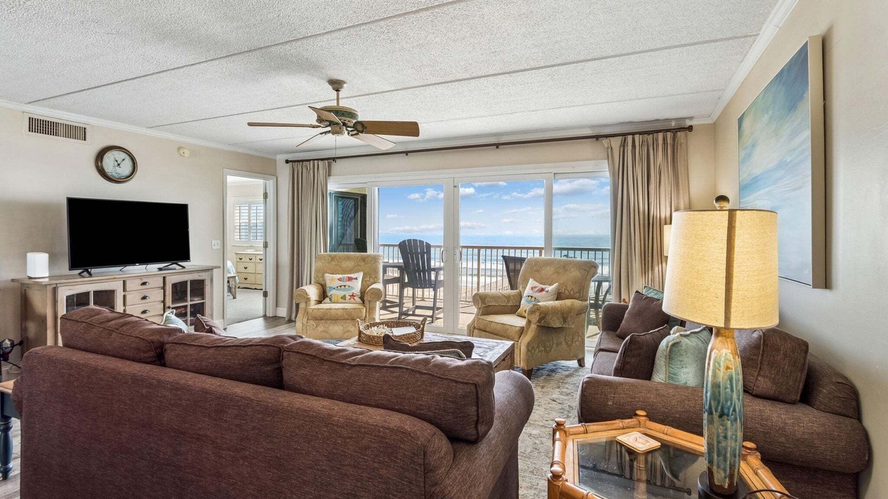 Photo of Livingroom in Fernandina Beach