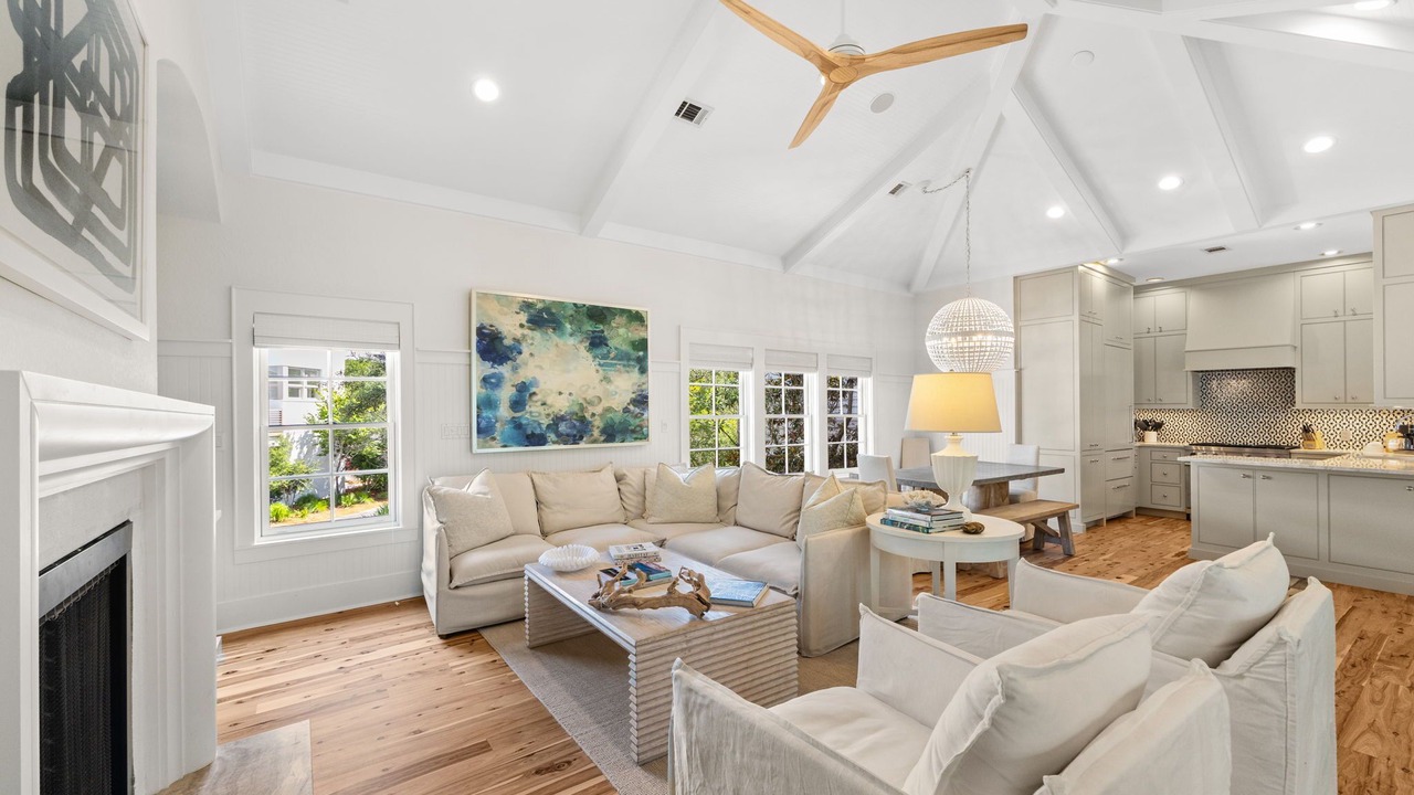 Photo of Livingroom in Rosemary Beach