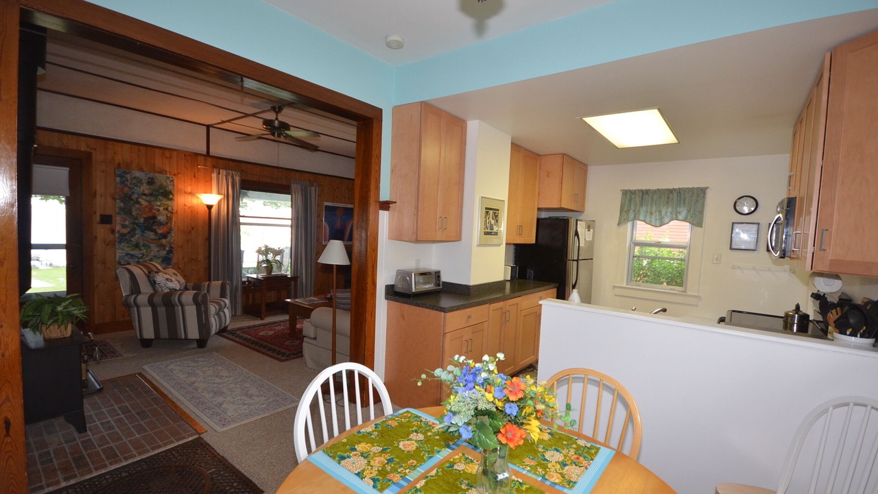 Photo of Bedroom in Northport