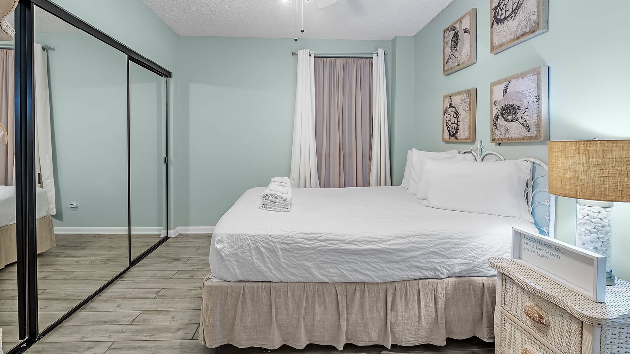 Photo of Bedroom in Orange Beach