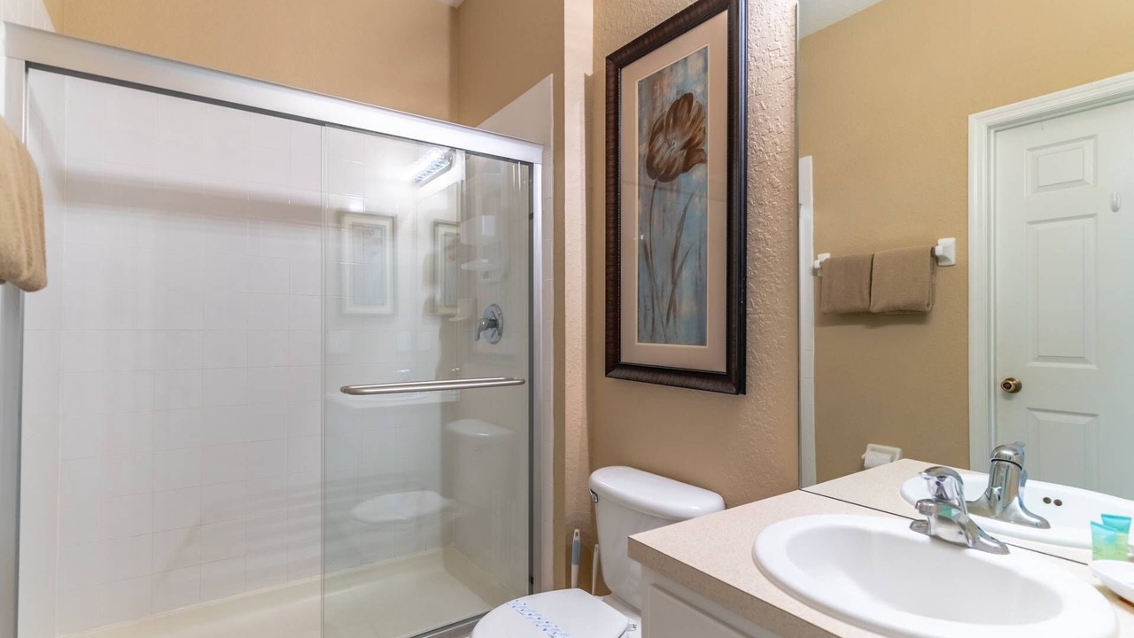 Photo of Bathroom in Windsor Hills